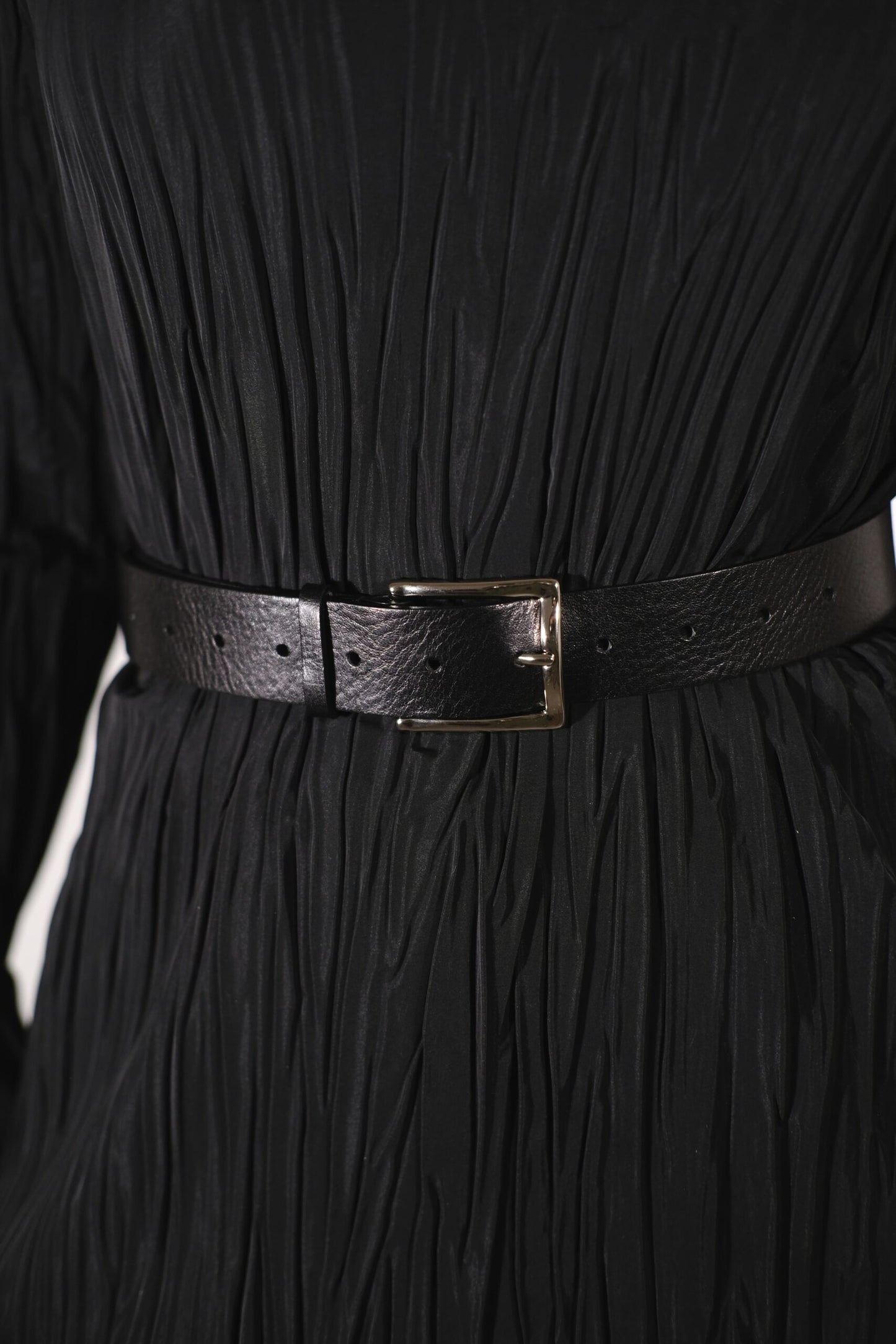 UNISEX LEATHER BELT “SHARP CLASSIC” (BLACK & BROWN COLOUR OPTIONS)