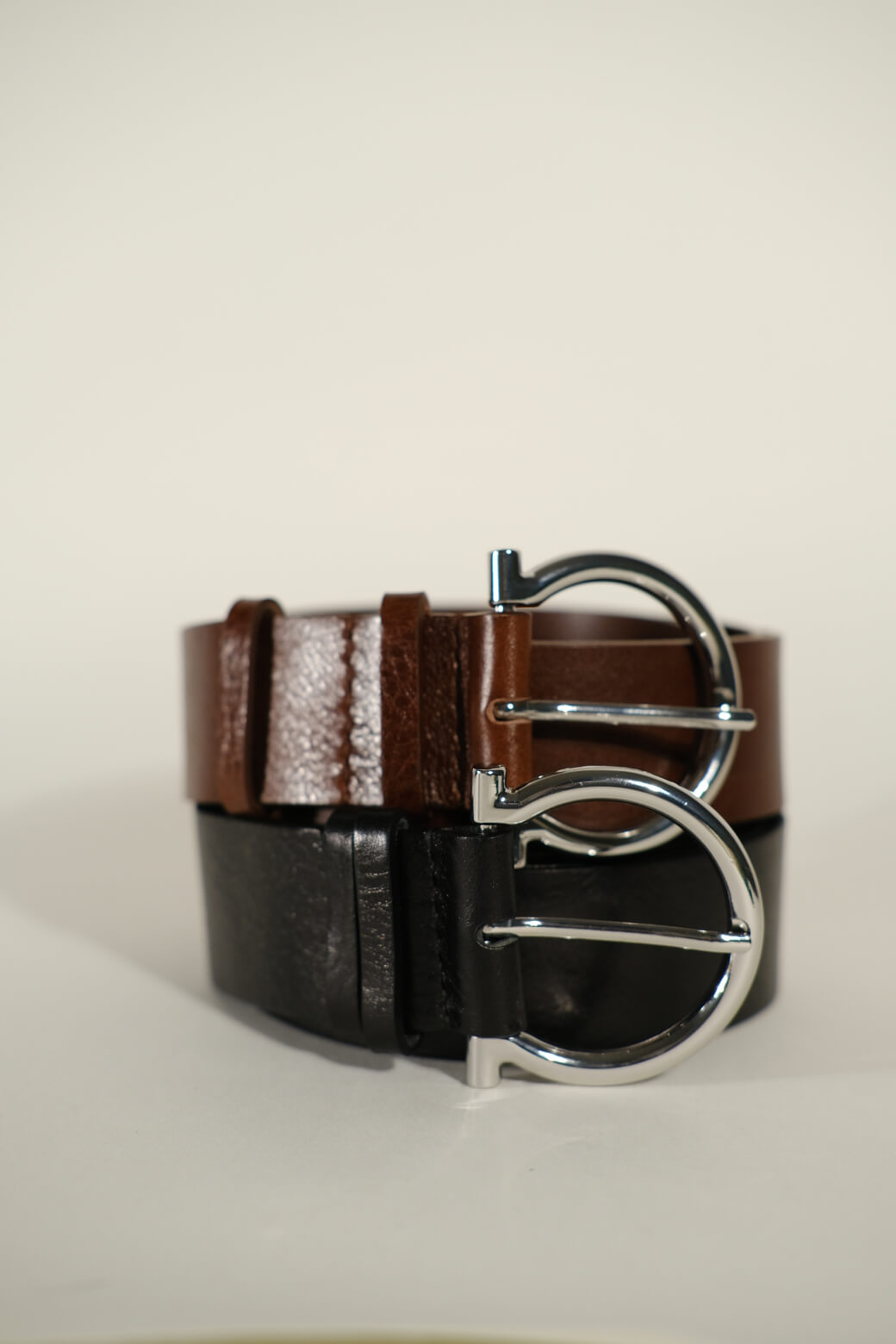 LEATHER BELT “LUCKY HORSESHOE” (COLOUR OPTIONS)