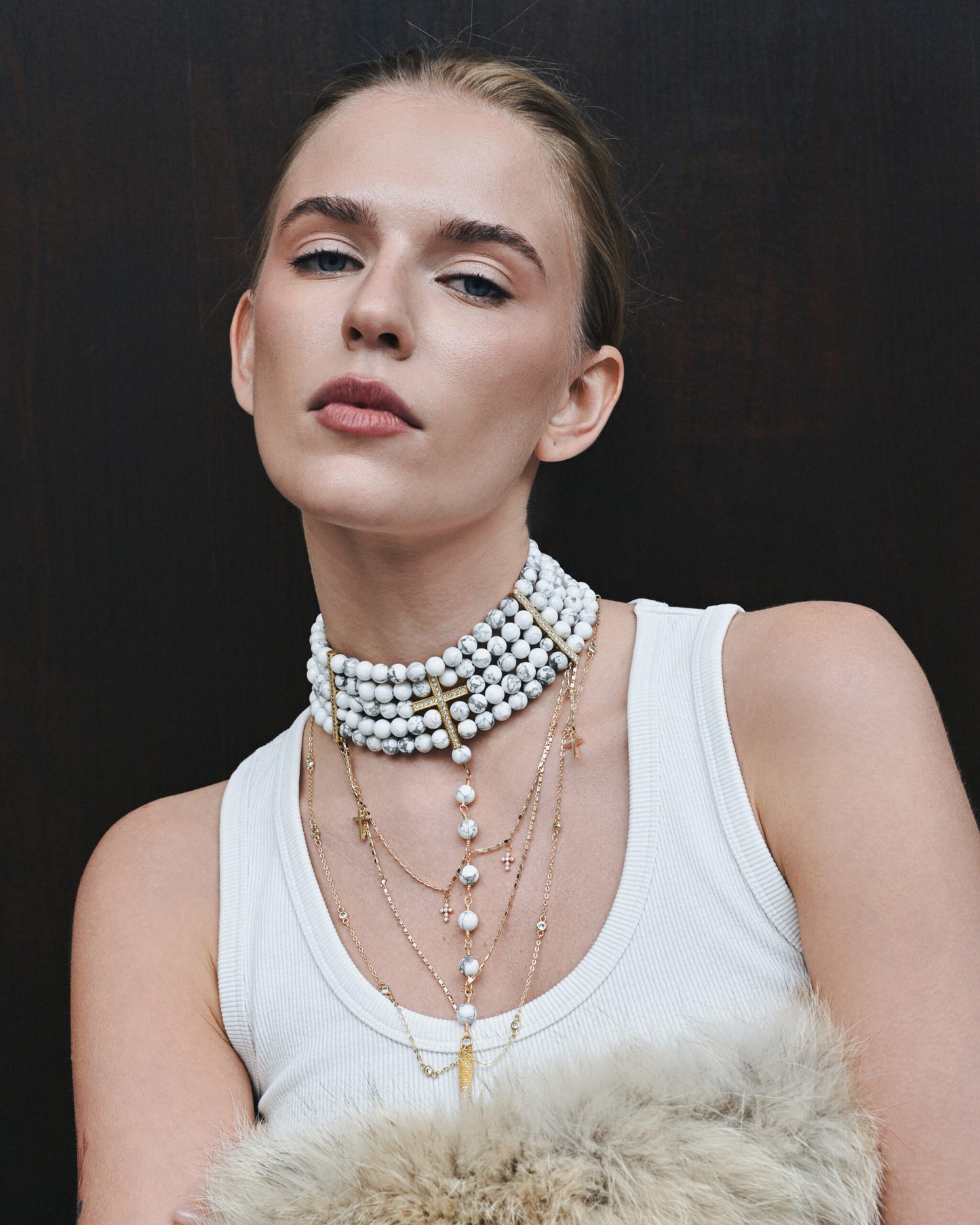 “CROSS” CHOKER WHITE MARBLE |GOLD | ONLY 1 PC