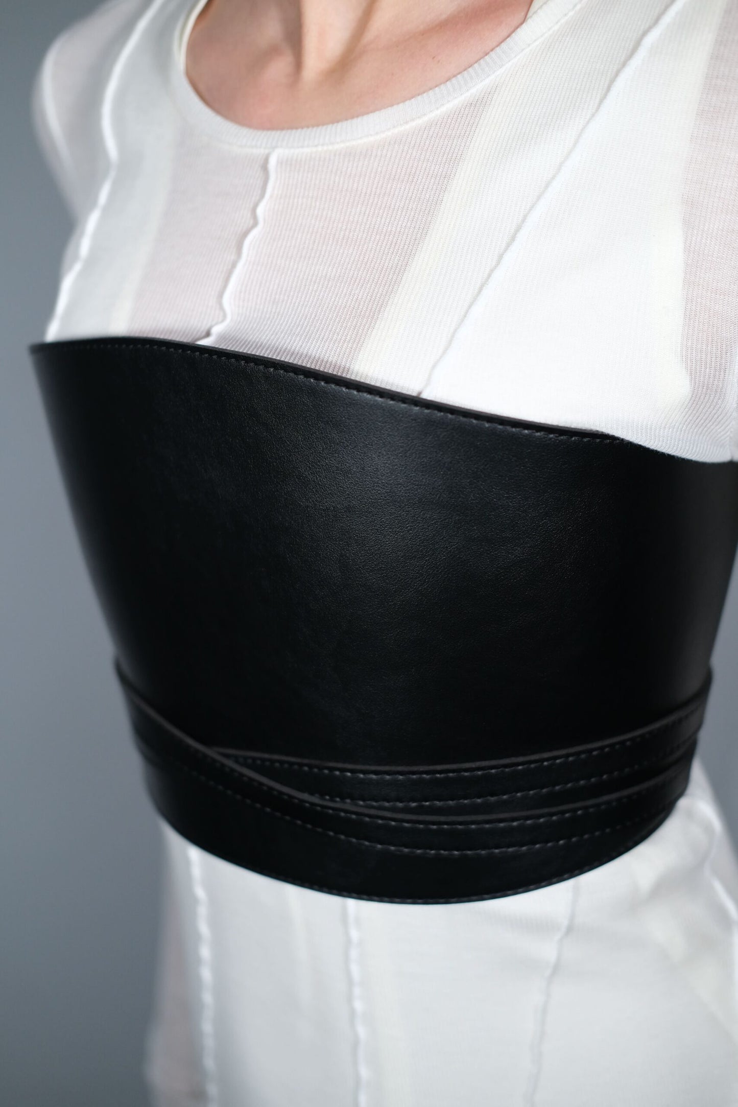 MODERN MID CENTURY CORSET BELT BLACK | ONLY 1 PC