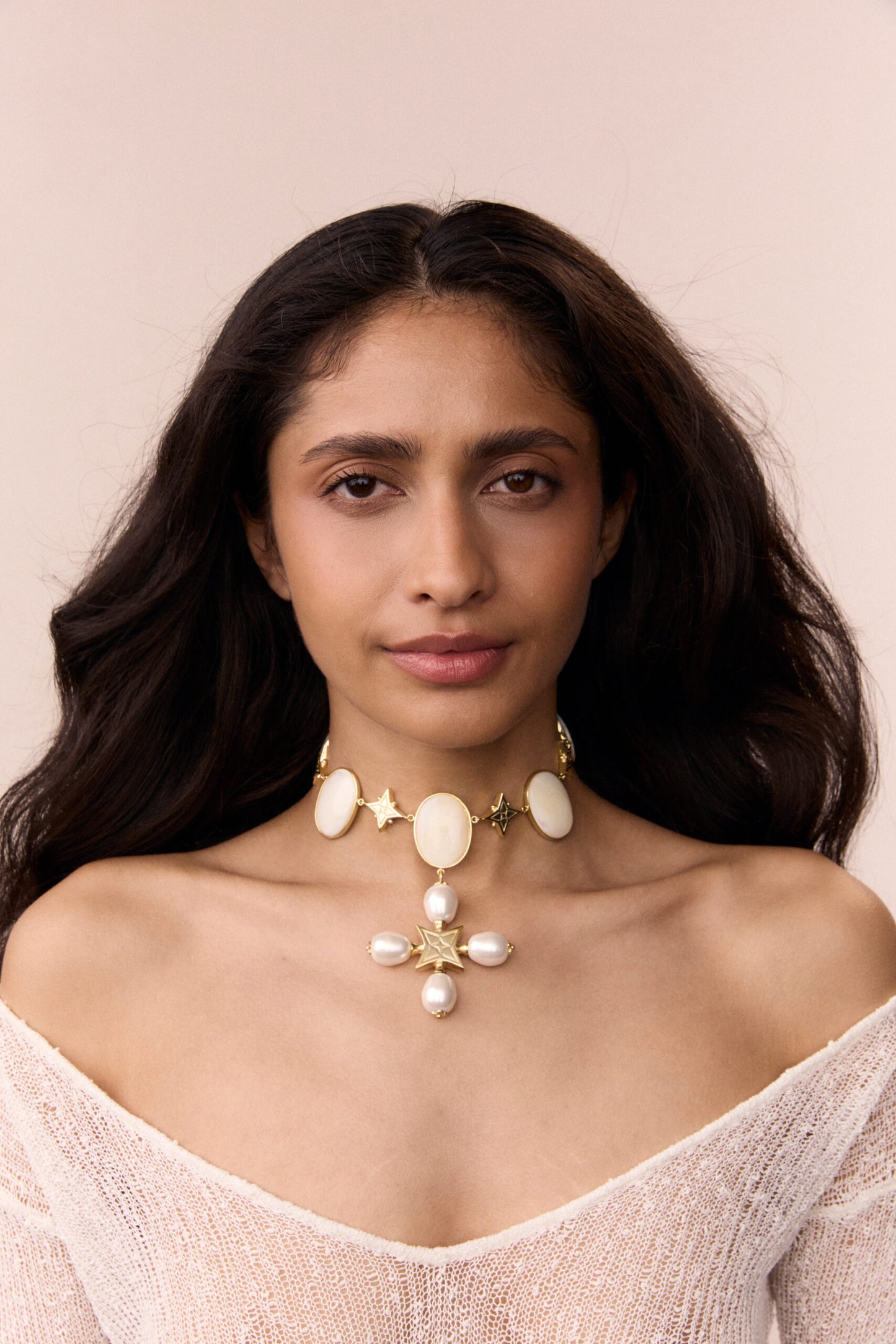 PREMIUM “DESERT ROSE” CHOKER PEARL CERAMIC WHITE