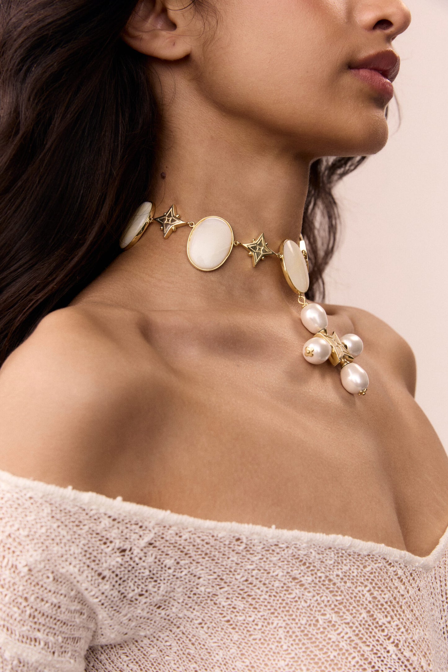 PREMIUM “DESERT ROSE” CHOKER PEARL CERAMIC WHITE